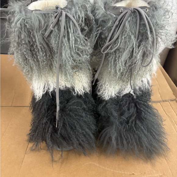 Bogner Gray and Black Winter Boots - Picture 1 of 9